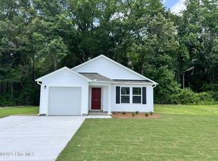 191 Lang Farm Rd, Grifton, NC 28530