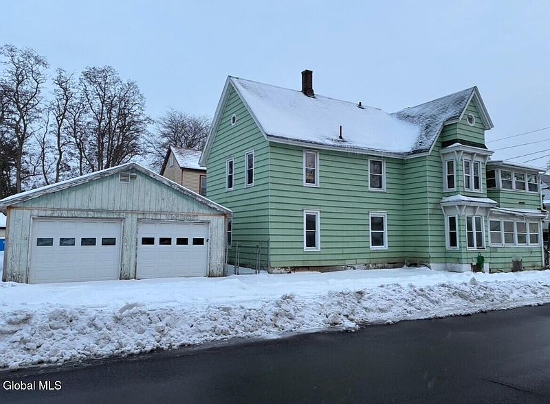 2nd image of 15 Water Street