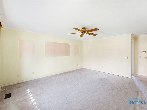 5th image of 2529 Shallowford Dr