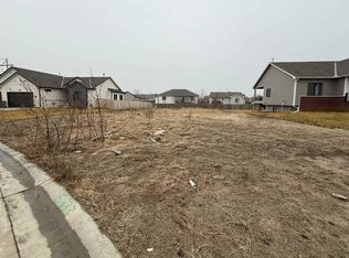 5833 N Newport St, Wichita, KS 67219