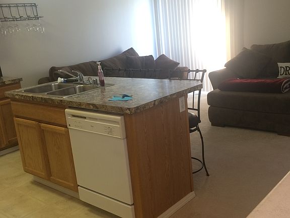 Living Room/Kitchen