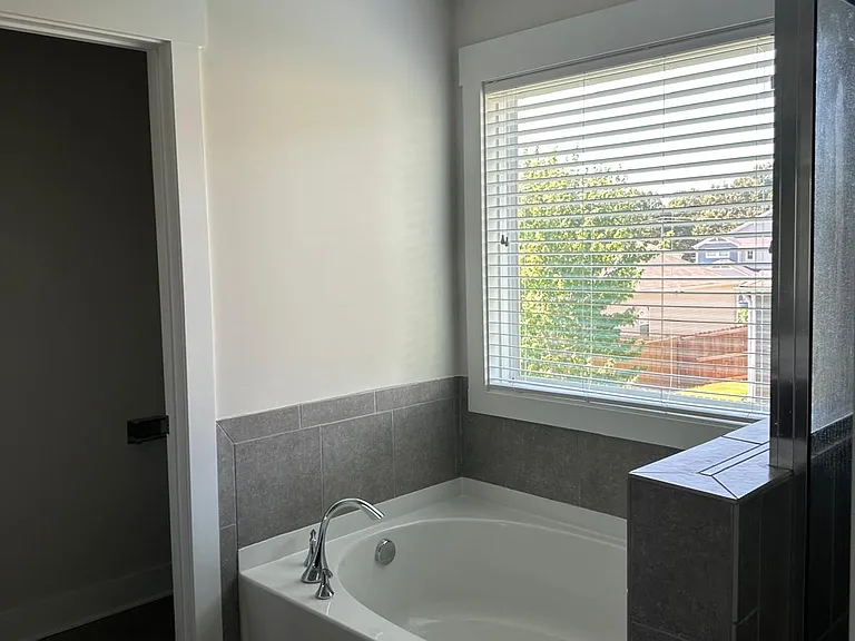 14 Larson Dr — Photo 15