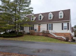 1 Estates Dr, New Hartford, NY 13413