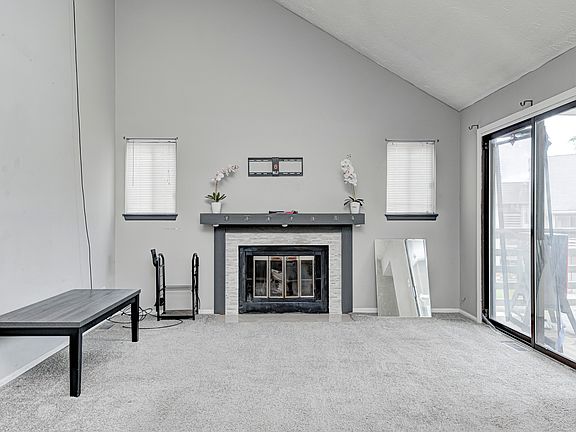 4th image of 2922 Eagles Crest Cir APT D