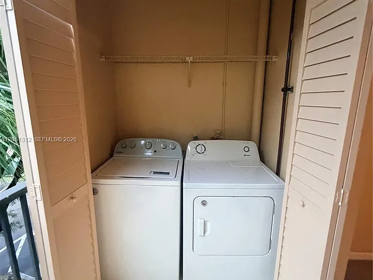14311 N Kendall Dr #312A — Photo 10