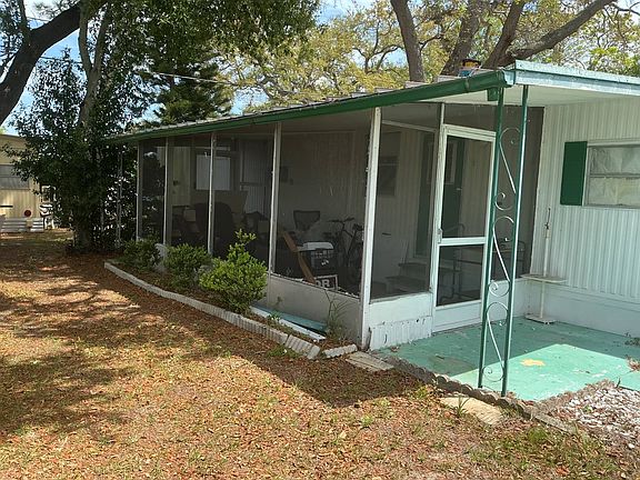3rd image of 1280 Lakeview Rd Lot 132