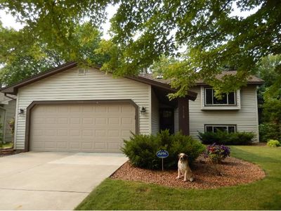8158 Upper 146th St W, Apple Valley, MN, 55124