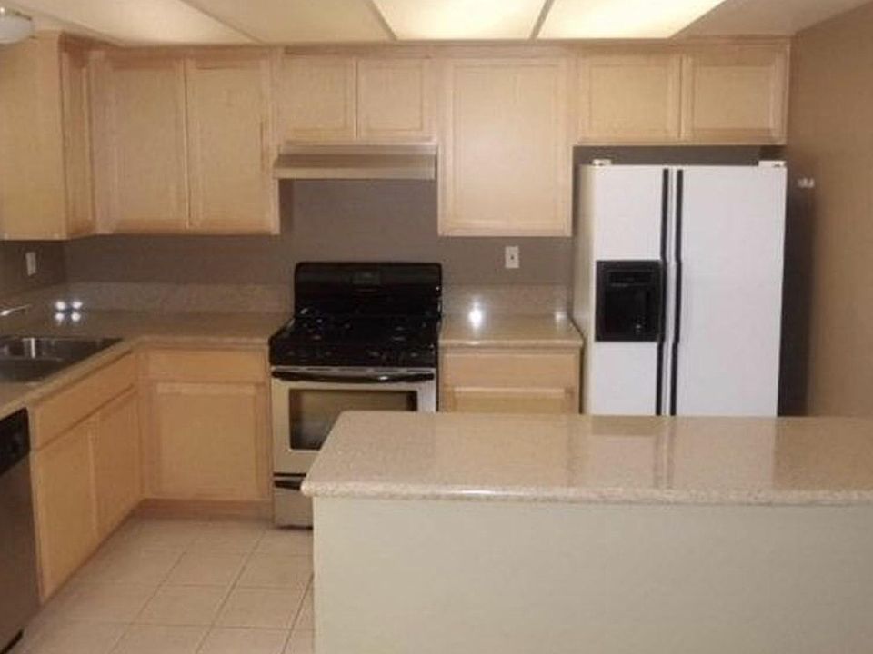 2nd image of 14345 Foothill Blvd