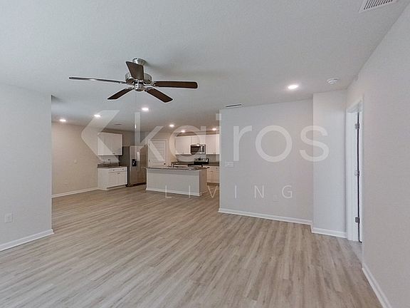 3rd image of 4788 Malay Cir