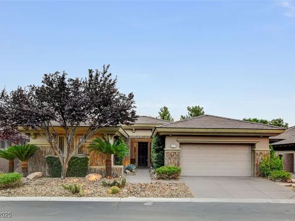 67 Fountainhead Cir, Henderson, NV 89052