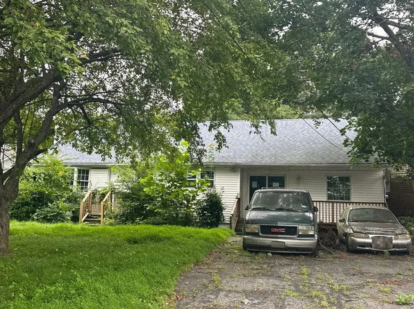 16 School St, Cortlandt Manor, NY 10567