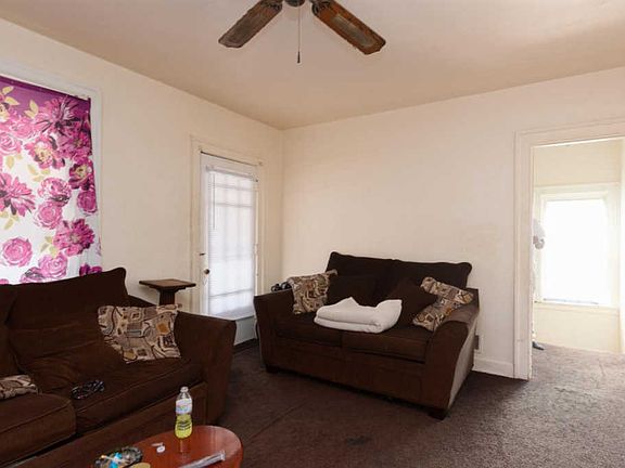 3rd image of 3422 Glenway Ave