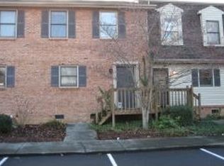 2024 Heritage Pl, JOHNSON CITY, TN 37604