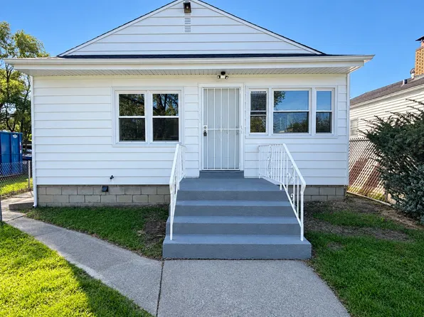 582 Hamlin St, Gary, IN 46406