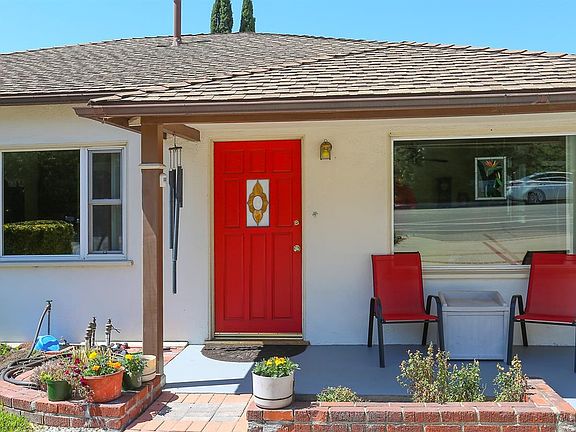 4th image of 3436 Santa Carlotta St
