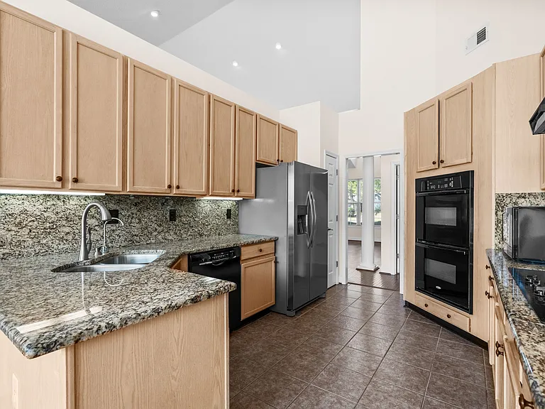 4769 Harvest Dr — Photo 11