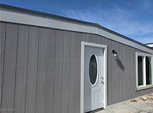 1611 E Gamebird Rd #B, Pahrump, NV 89048