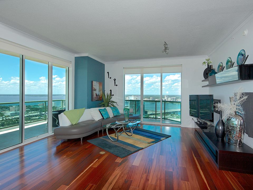 1st image of 1431 RIVERPLACE Boulevard #3201
