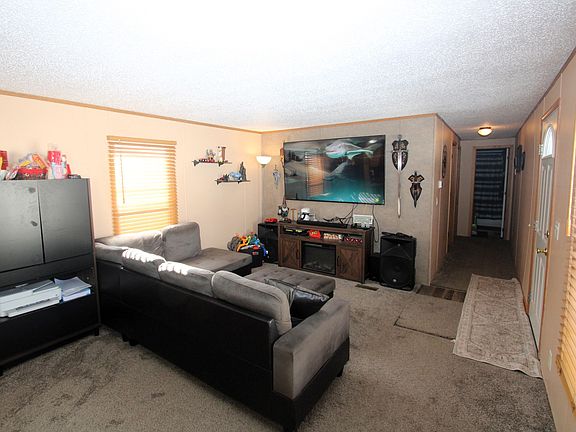 4th image of 35 Cedar St