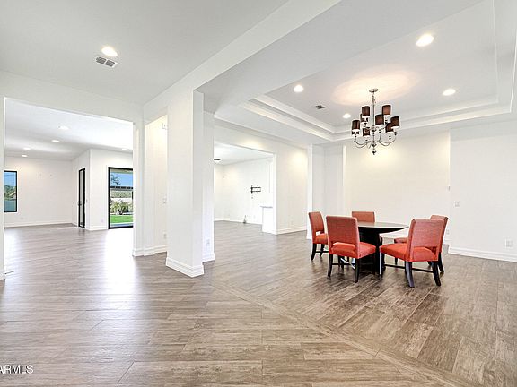4th image of 4310 E KINGS Avenue