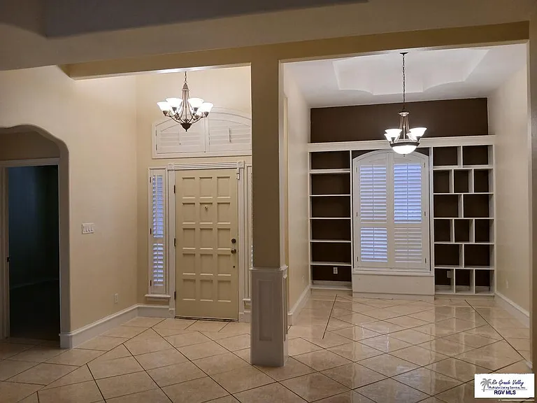 1514 Christian Cir — Photo 5