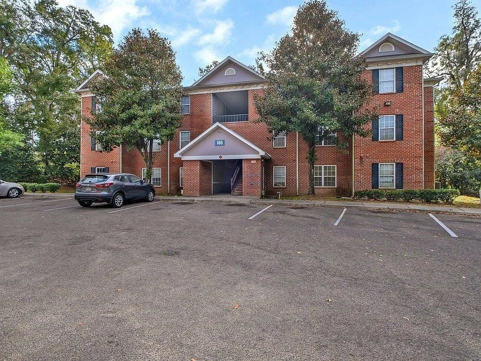 3000 S Adams St #914