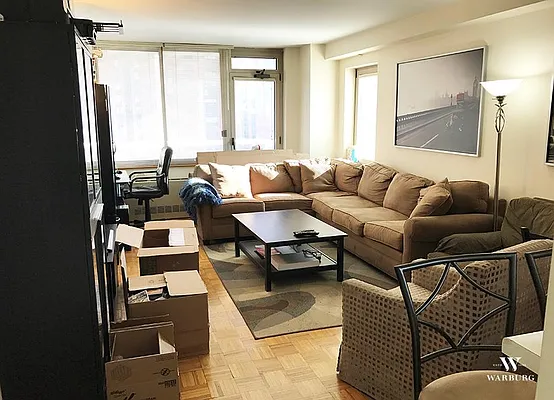 Rented by Warburg | media 11