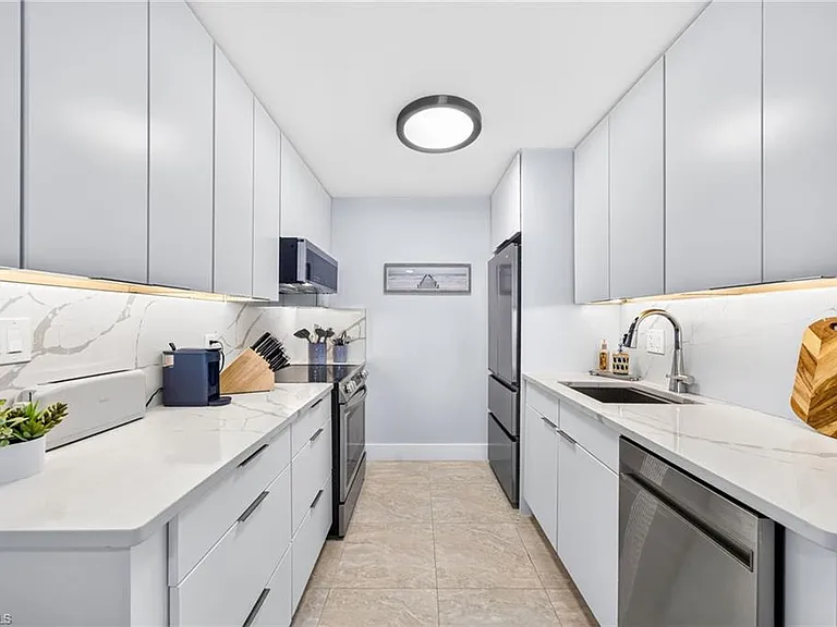 1417 Chesapeake Ave #104 — Photo 4