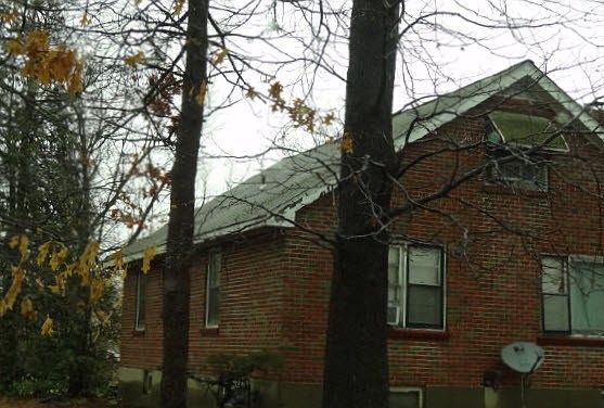 2nd image of 1405 Elenore Ave