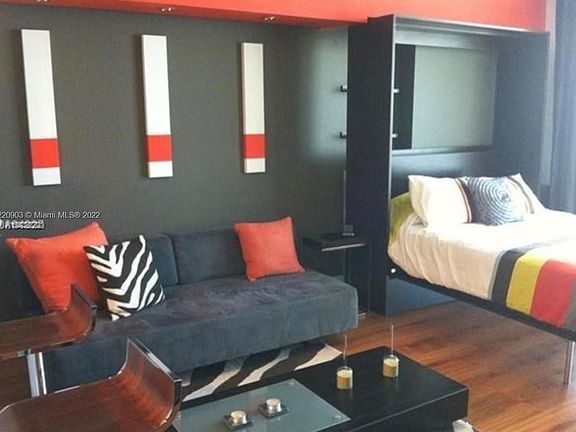 2nd image of 335 Biscayne Blvd #3806