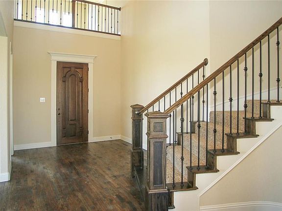4th image of 15415 Carnoustie Ln