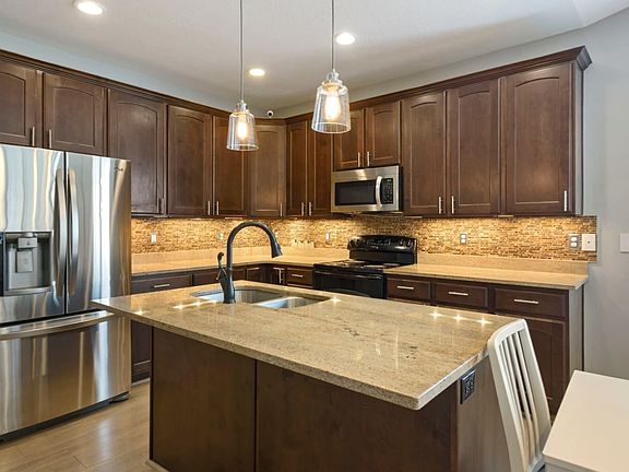 2nd image of 5469 W Woodcroft Ln