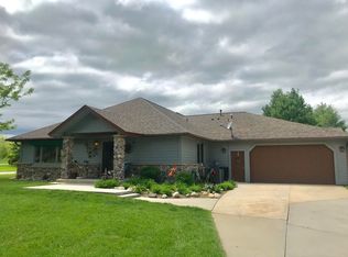 24 River Rock Rd, Sheridan, WY 82801