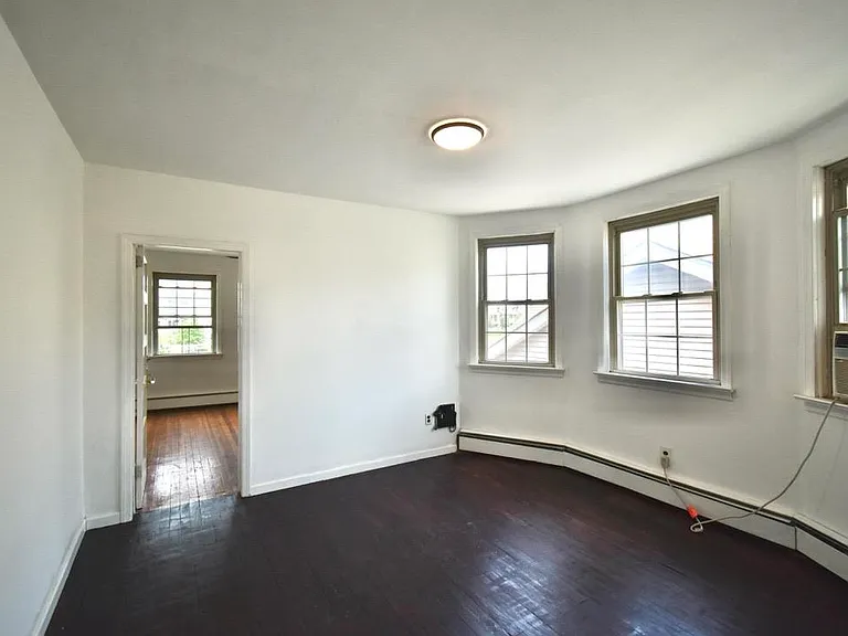 196 W 52nd St #2 — Photo 7