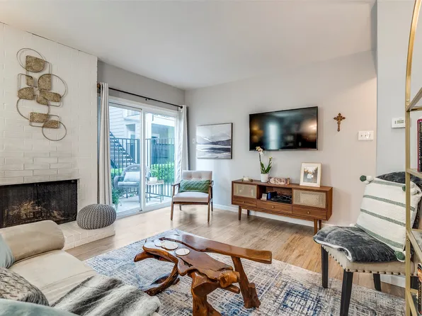 6900 Skillman St APT 201, Dallas, TX 75231