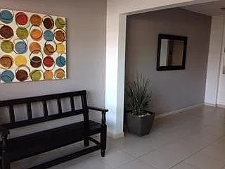 1 bed, 700 sqft, $2,200 — Photo 2
