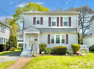 205 Kelsey Ave, West Haven, CT 06516