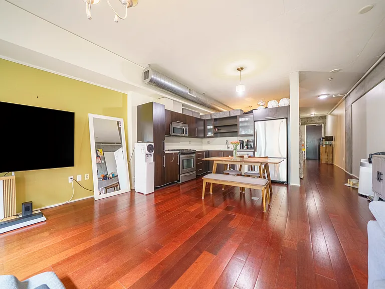1100 S Hope St #805 — Photo 4