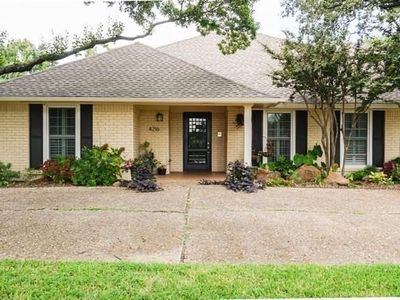 4216 Ridglea Country Club Dr, Benbrook, TX, 76126