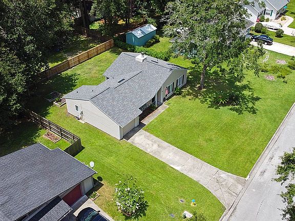 2nd image of 4328 NW 29th Way