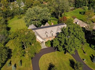 442 Michigamme Ln, Lake Forest, IL 60045