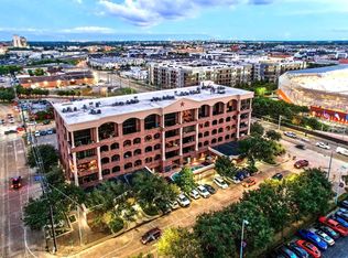 505 Bastrop St APT 302, Houston, TX 77003