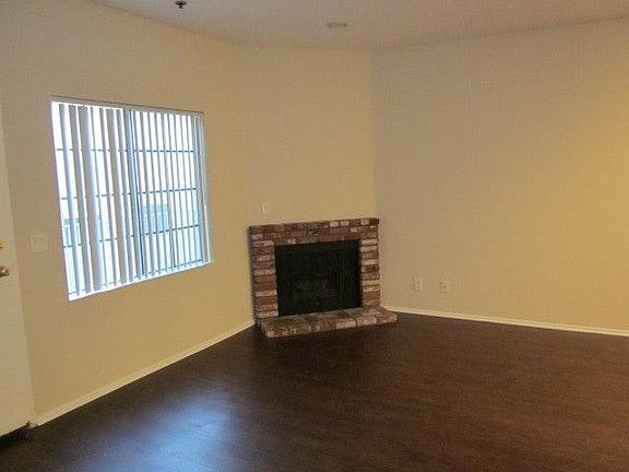 2nd image of 4343 Mammoth Ave APT 5