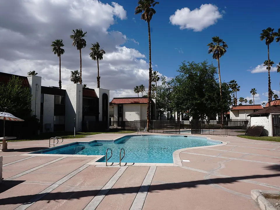 1405 Vegas Valley Dr #225