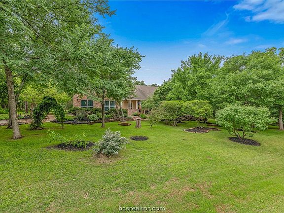 2nd image of 1106 Faraway Island Dr