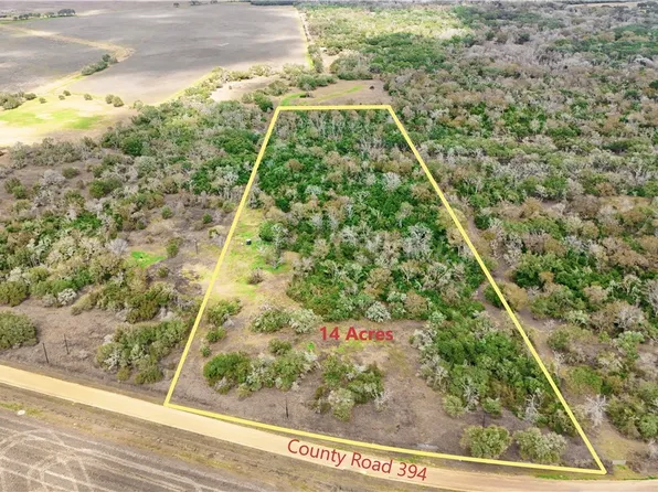 13822 County Road 394, El Campo, TX 77437