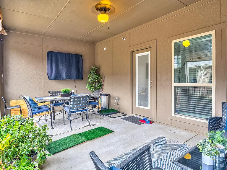 2412 Magalia Ln — Photo 33