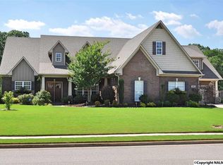 2412 Rothmore Dr SW, Huntsville, AL 35803