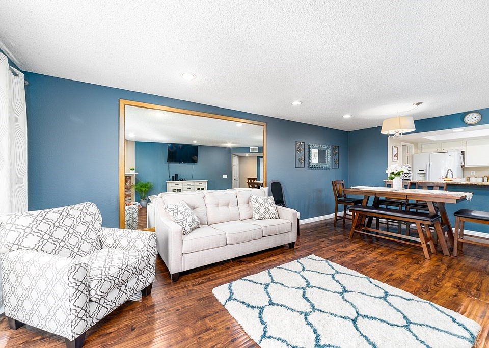 1st image of 1690 Bridgeport #97