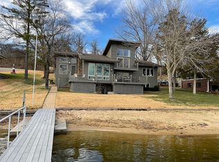 1060 Fowlers Point, Camdenton, MO 65020